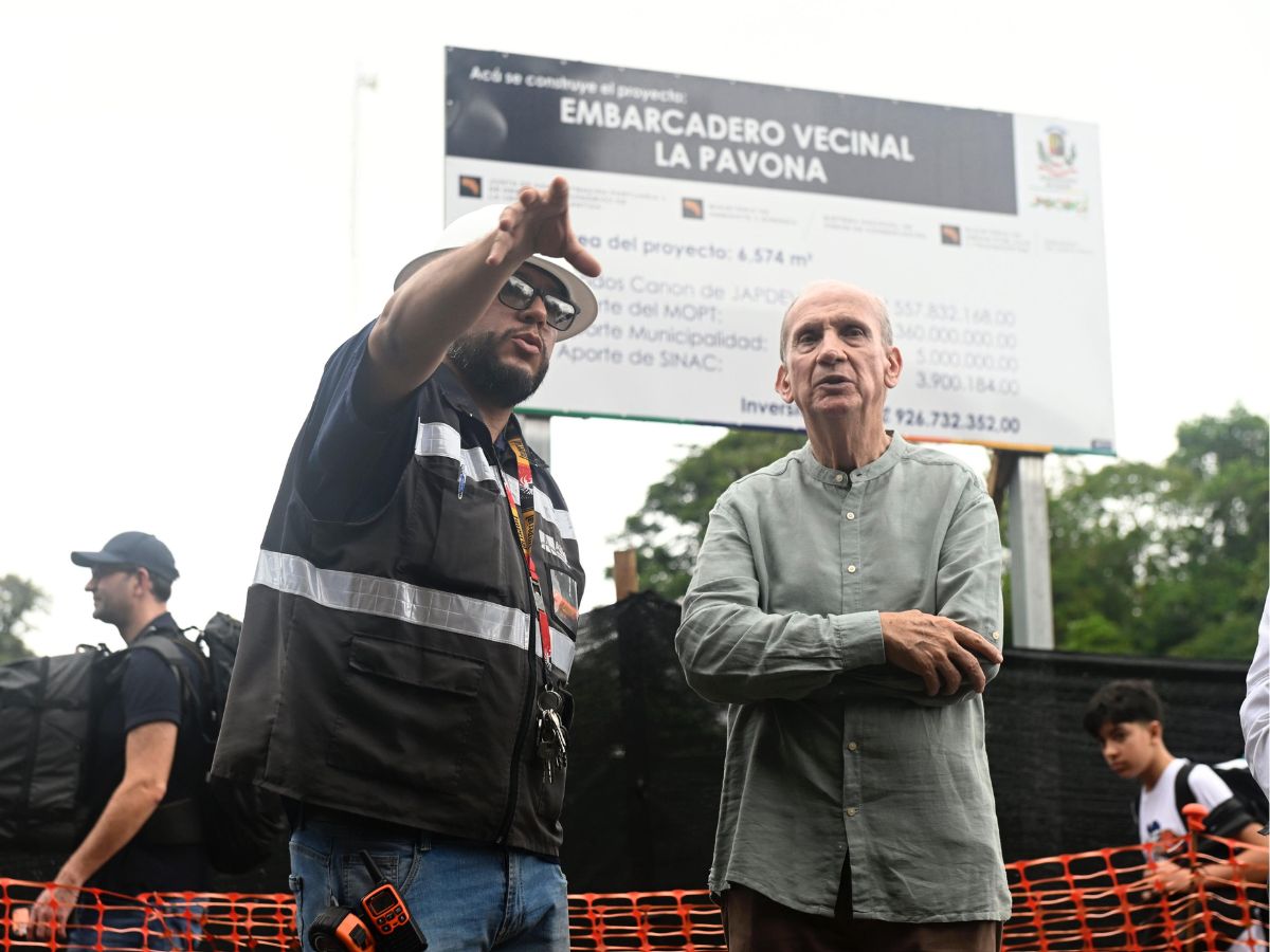 Según las estimaciones del gerente del proyecto y el equipo de ingenieros la primera fase de la obra será entregada a finales del mes mayo.