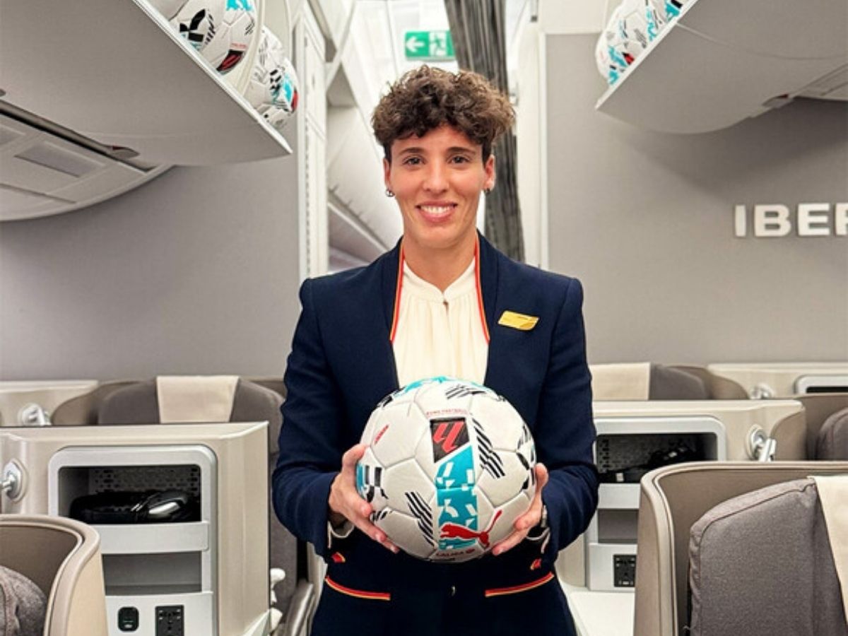 La aerolínea repetirá por tercer año consecutivo como el socio oficial de la principal competición de fútbol en España. 