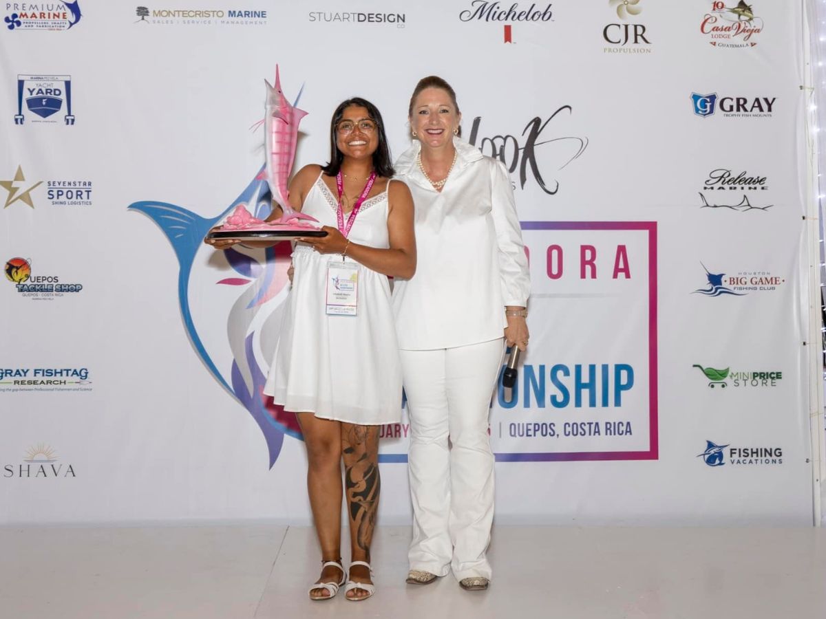 En el marco del Día Internacional de la Mujer, la victoria de Josabeth González Abarca en el Torneo Pescadora 2025 es un símbolo del avance y liderazgo de las mujeres en espacios tradicionalmente dominados por hombres, como el turismo de pesca