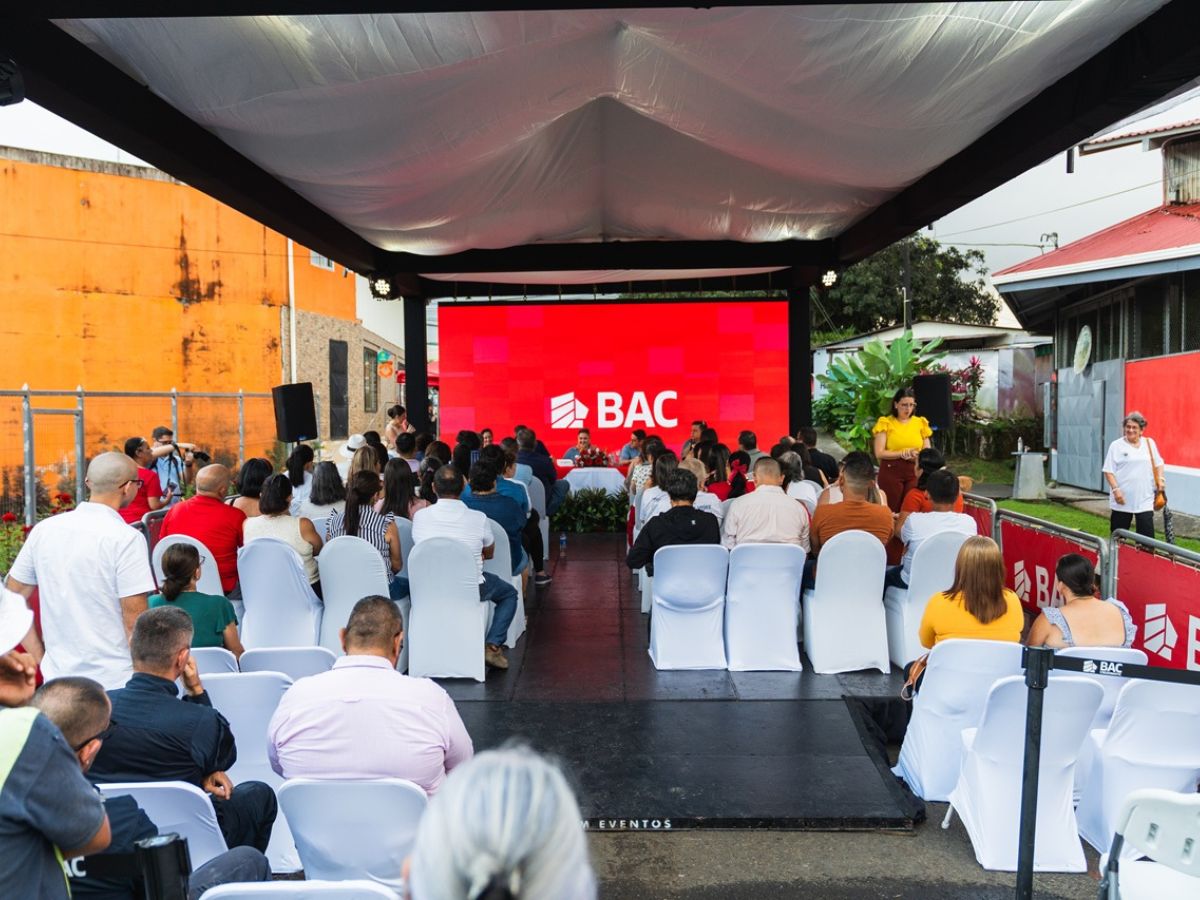 La inauguración de este nuevo espacio comunitario abrirá oportunidades de desarrollo para las familias de la zona.