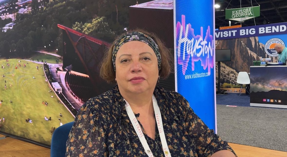 Celia Morales, Visit Houston
