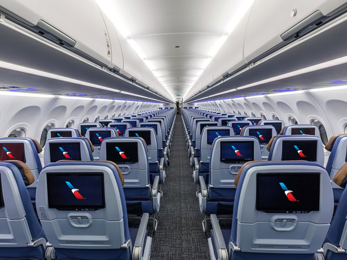 American Airlines anuncia una mejora en toda su flota con la instalación de pantallas en el respaldo de cada asiento y un aumento de los asientos premium en toda la flota de aviones de fuselaje angosto