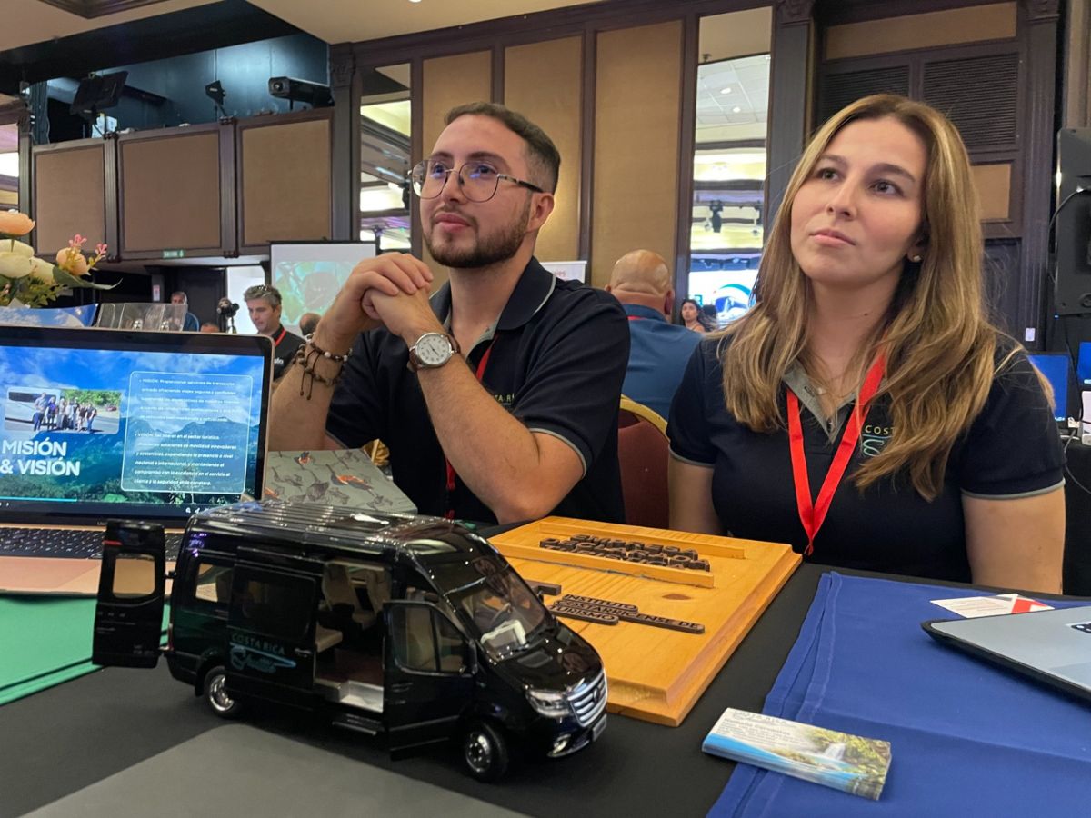 Transporte turístico genera cerca de 6.000 empleos directos y fortalece la cadena de valor del turismo en Costa Rica